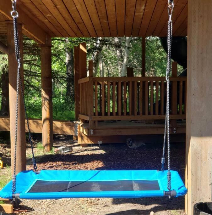 The Eagle'S Nest Treehouse Cabin Palmer Exterior foto